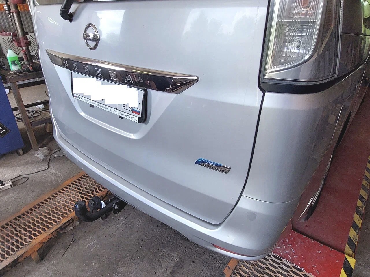 Фаркоп Nissan Serena 26 2010-2016 2WD/4WD стандартная комплекатция  тип шара A Halty