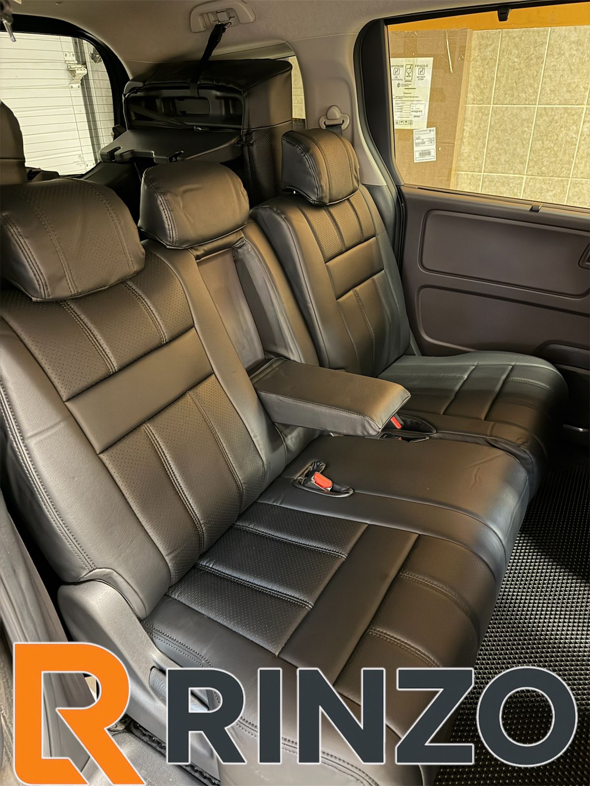 Чехлы Rinzo кожа PVC Honda Freed 60/40 на 2 ряда GB5 2016-2024 (черный) Vector