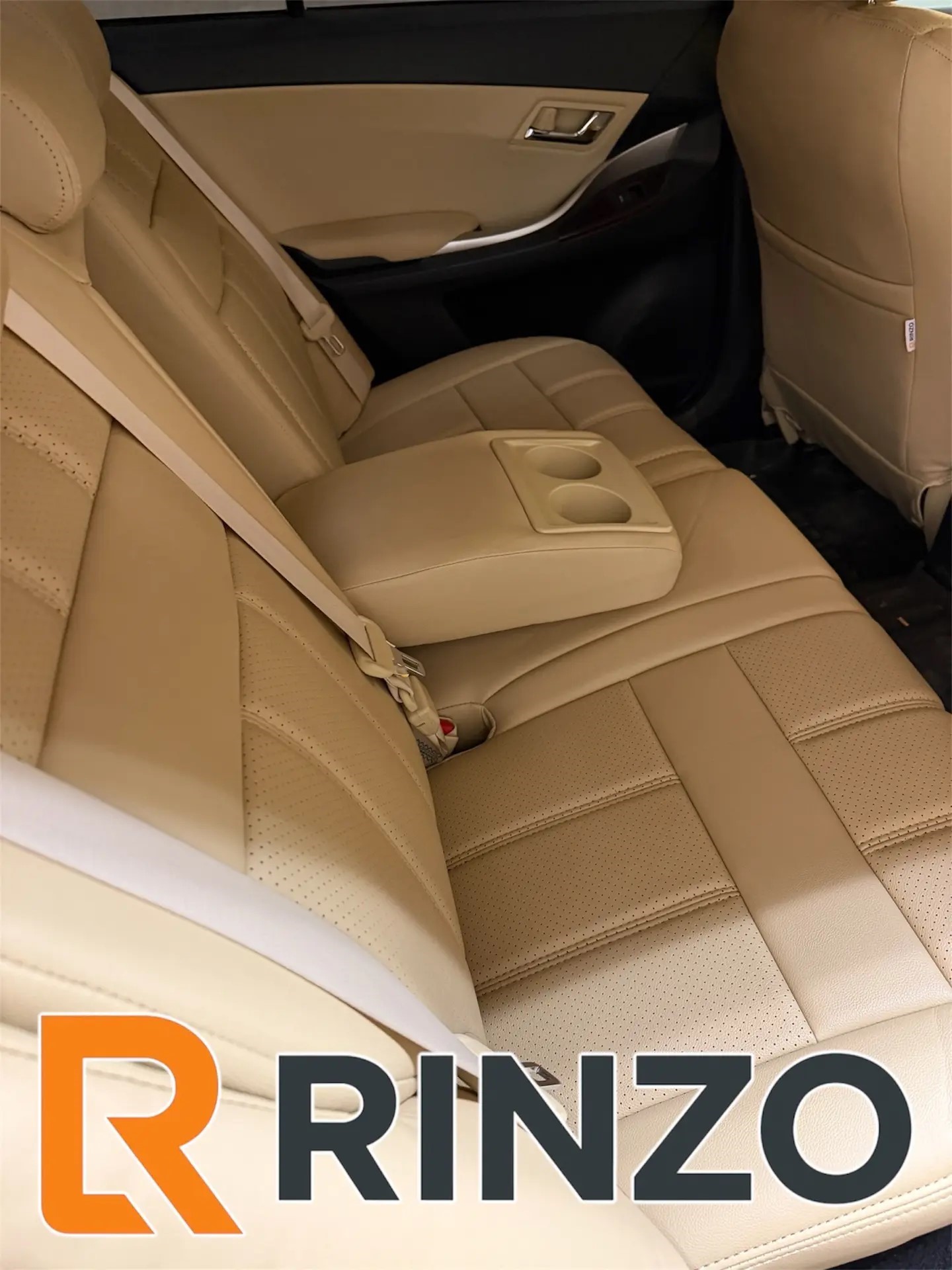Чехлы Rinzo кожа PVC Toyota Allion/Toyota Premio (260) 2007- 2021 (бежевый) Vector