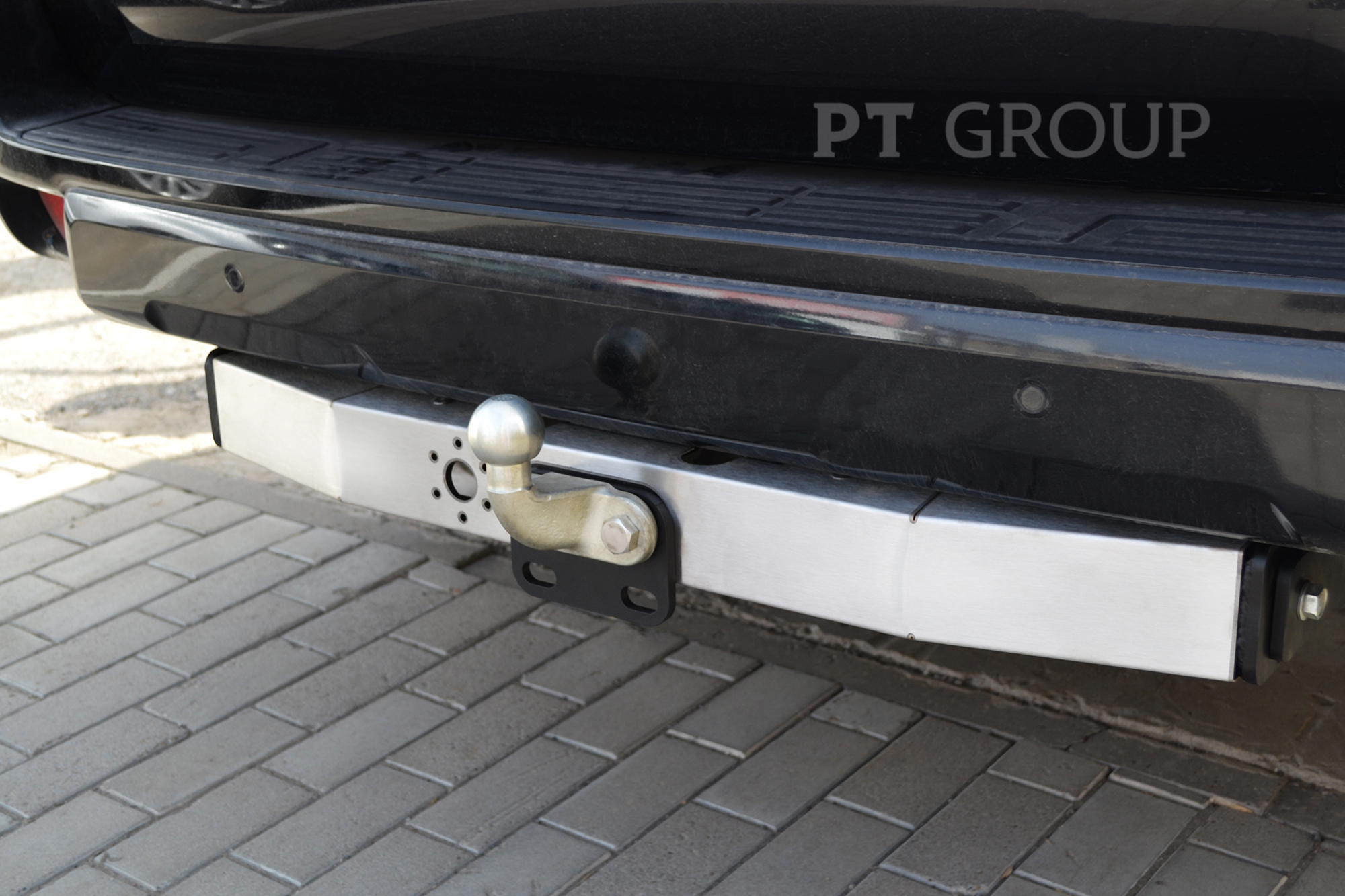 Фаркоп Toyota LAND CRUISER PRADO 150 с 2009  / GX460  / Prado 120(с нерж накладкой) тип F (Крюк) PT Tuning