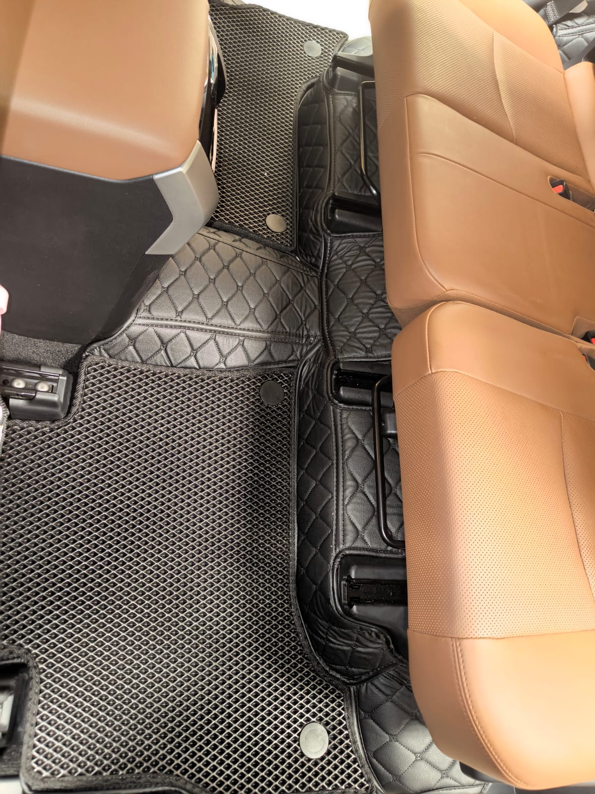 Коврики кожаные в салон 3D Toyota Land Cruiser Prado 150 Правый руль  7 мест