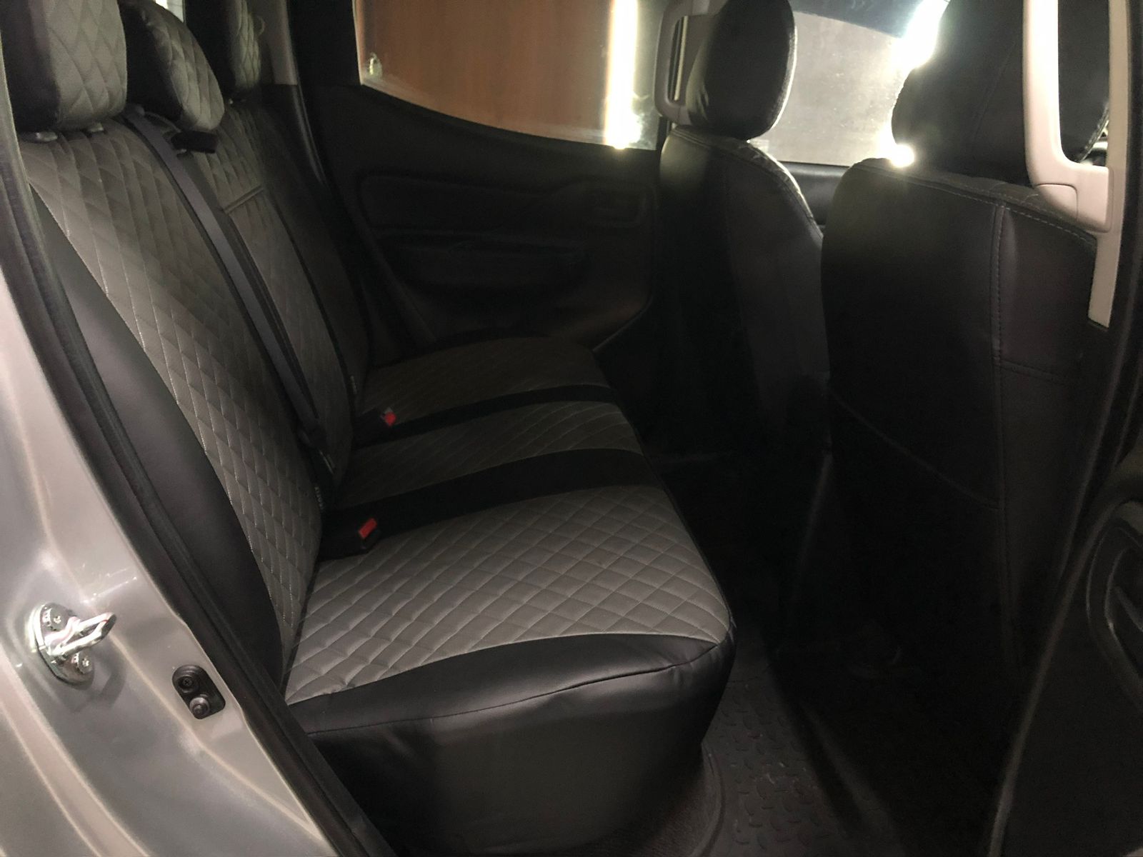 Чехлы Mitsubishi L200 2015-2023 Автопилот