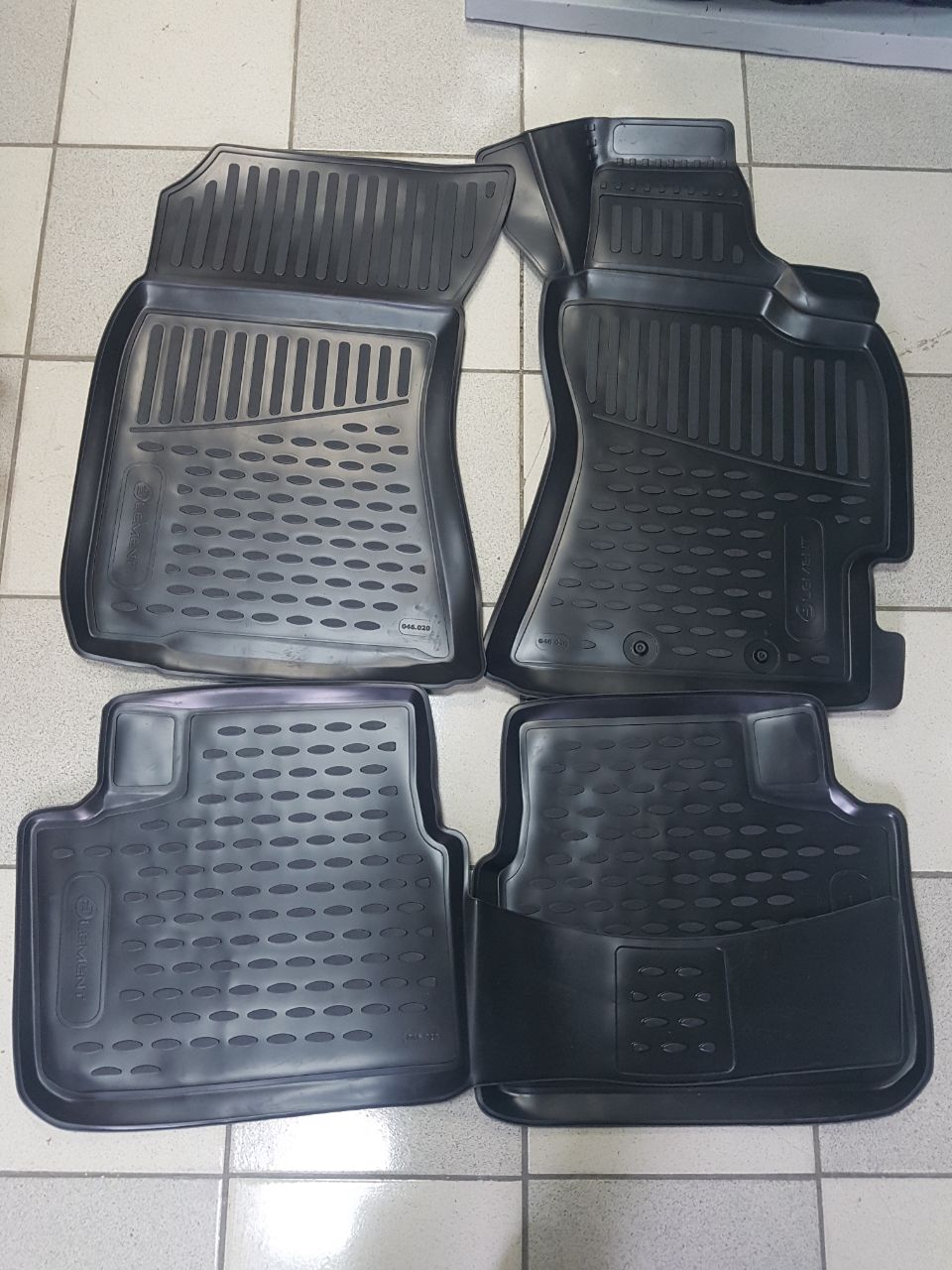Коврики 3D в салон SUBARU Forester 3 (SH) AK, MK, 4WD / Impreza  2007-2012, правый руль, 4 шт. (полиуретан)