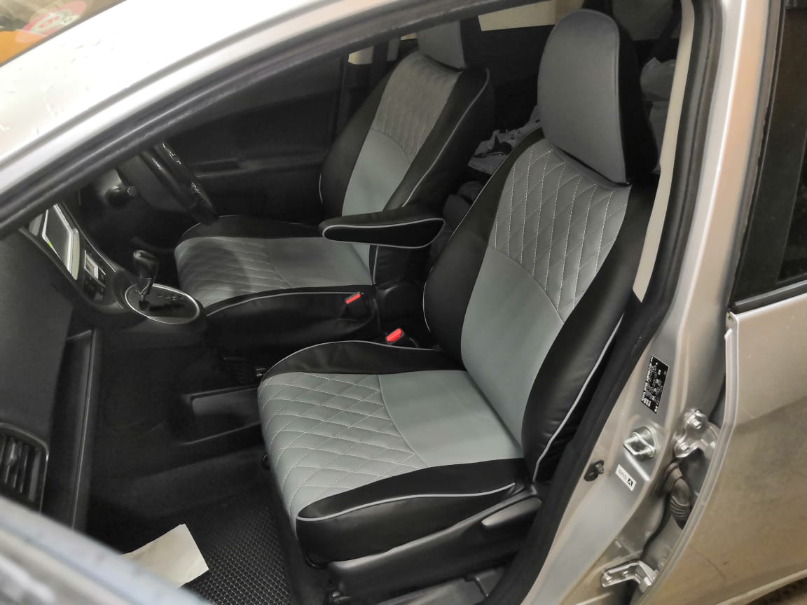 Чехлы из экокожи Toyota Ractis II+r 120 11.2010-08.2016 2WD (Мод.405.0) Автокомфорт