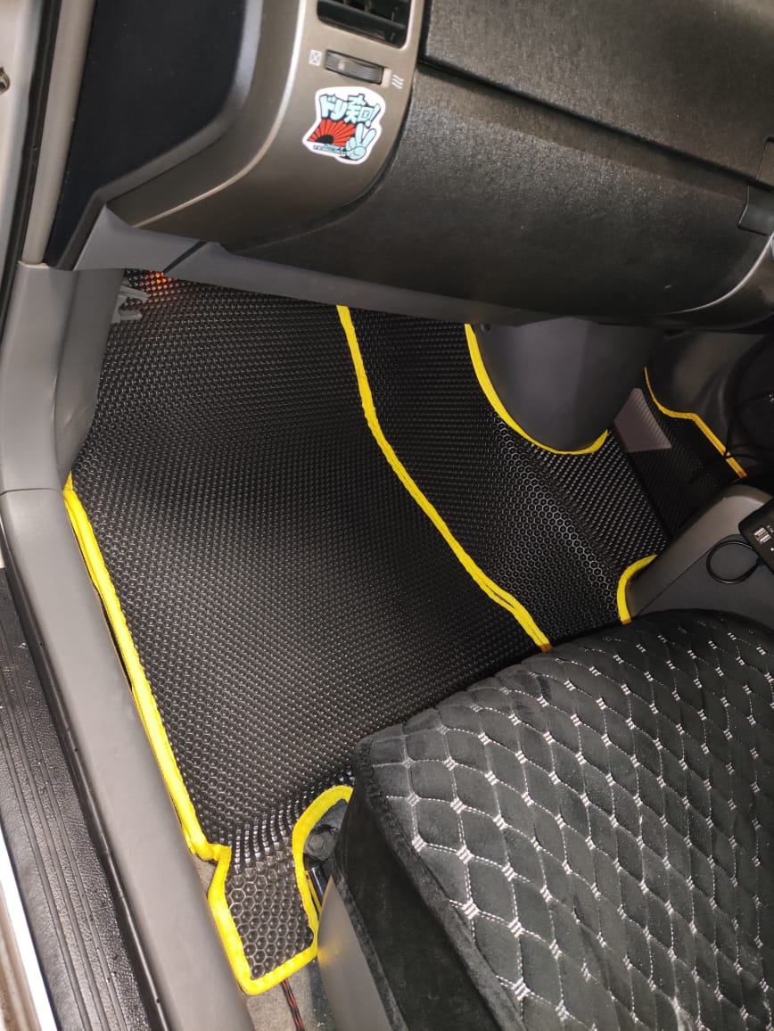 Коврики в салон EVA 3D Toyota Prius 20 2003 - 2011