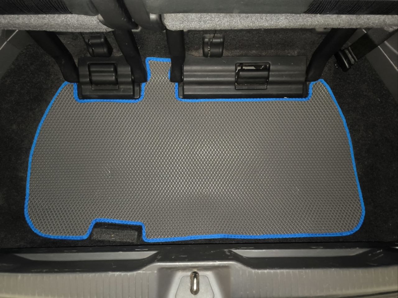 Коврики в багажник +3 ряд EVA Toyota Estima 60/40 2006-2015 НЕ Гибрид
