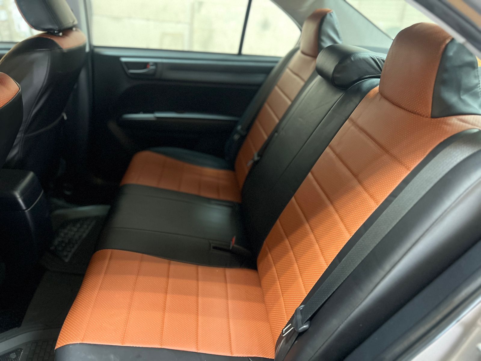 Чехлы Toyota Axio 160 2012-2021 Автостиль (без подлокотника второго ряда)