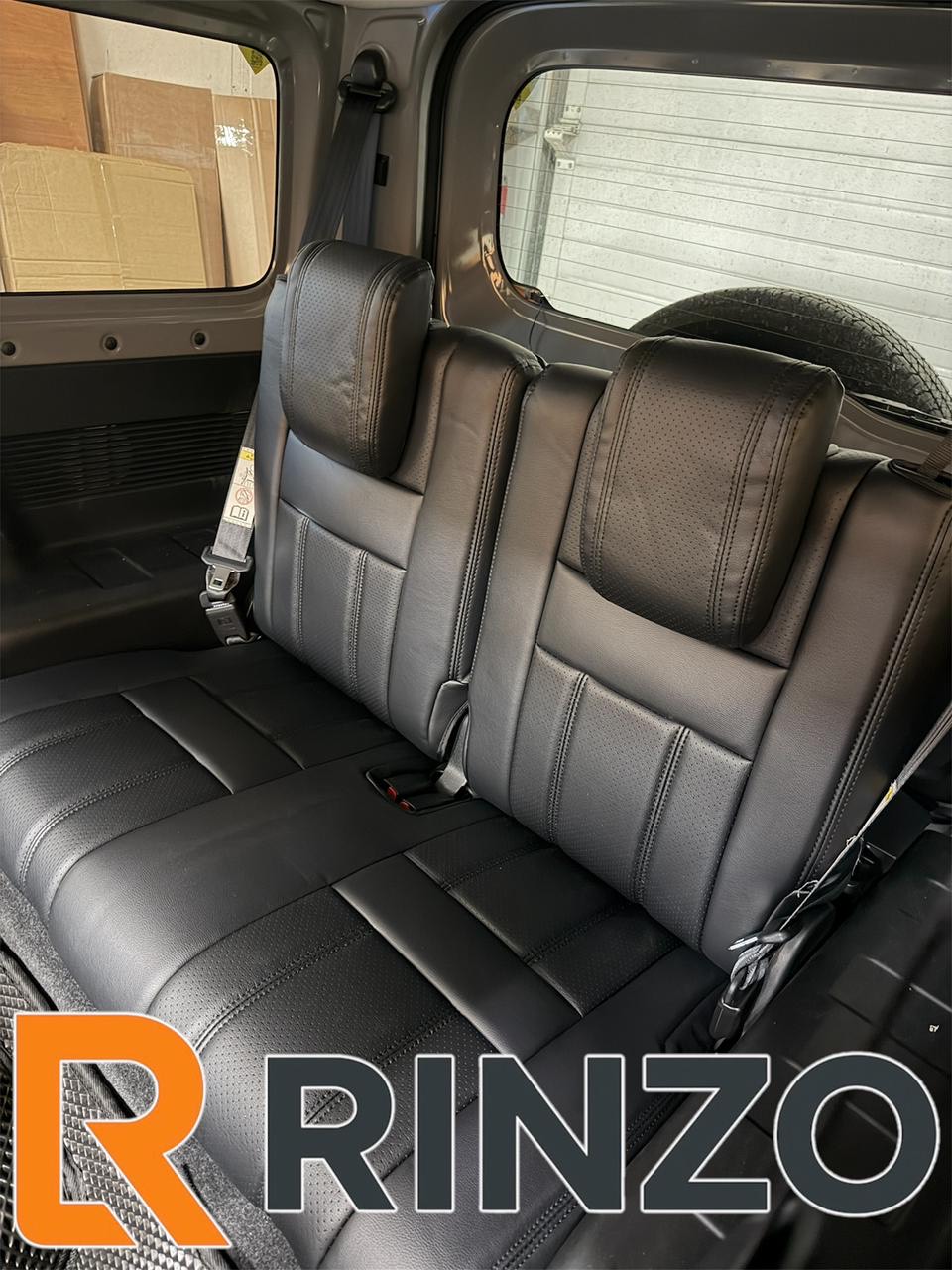 Чехлы Rinzo кожа PVC Suzuki Jimny 2018-н.в./Jimny Sierra (черный). 3 двери (черный) Vector