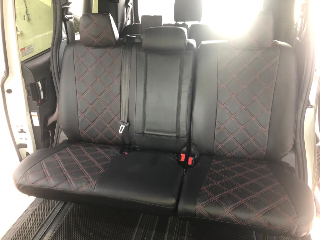 Чехлы Toyota Noah / Voxy / Esquire 80 / 85 60/40 (на 3 ряда) Автостиль