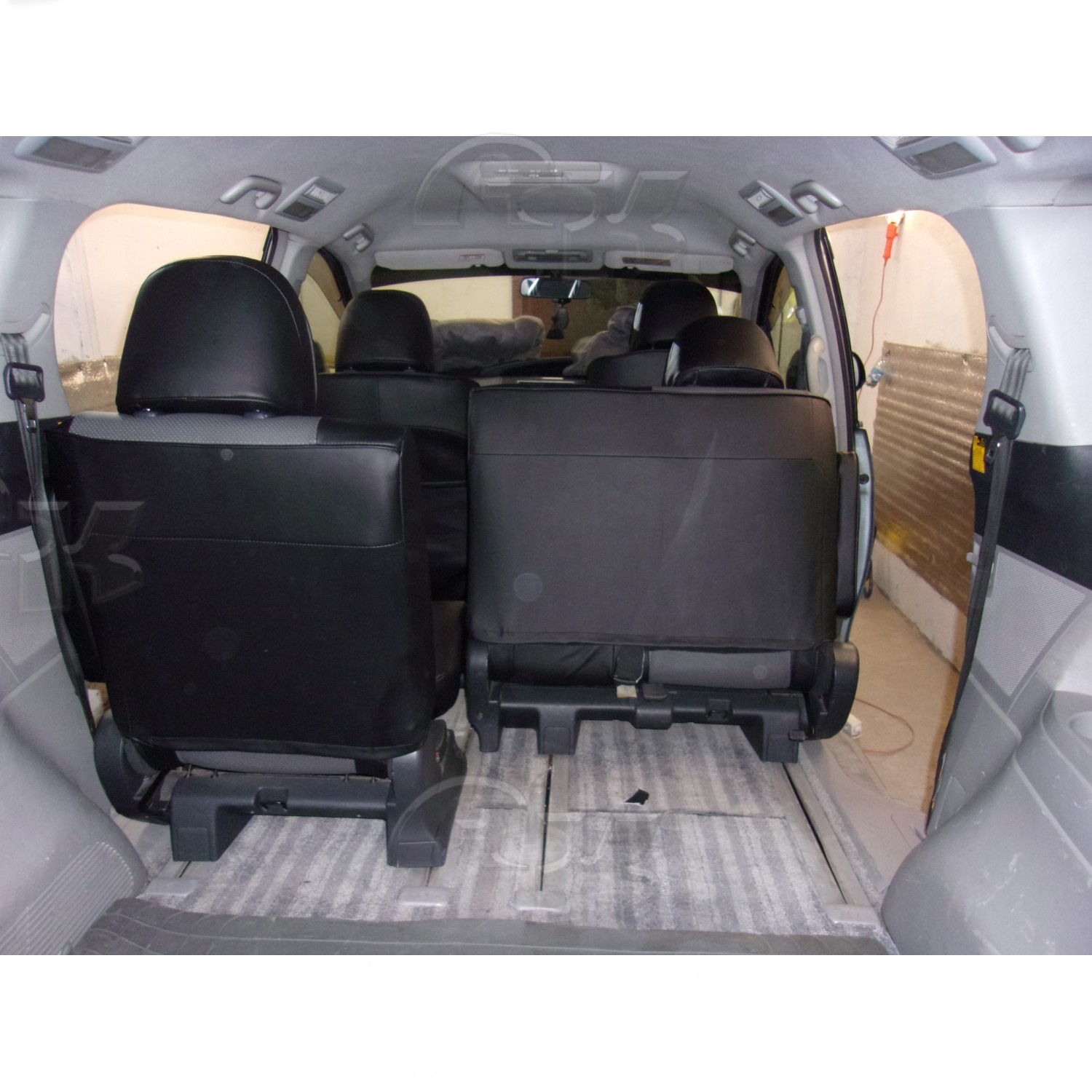 Чехлы из экокожи Toyota Estima III+r+r2 [AHR20,XR50] 01.2006-10.2019 40/60 (Мод.446.0) - 3 ряда Автокомфорт