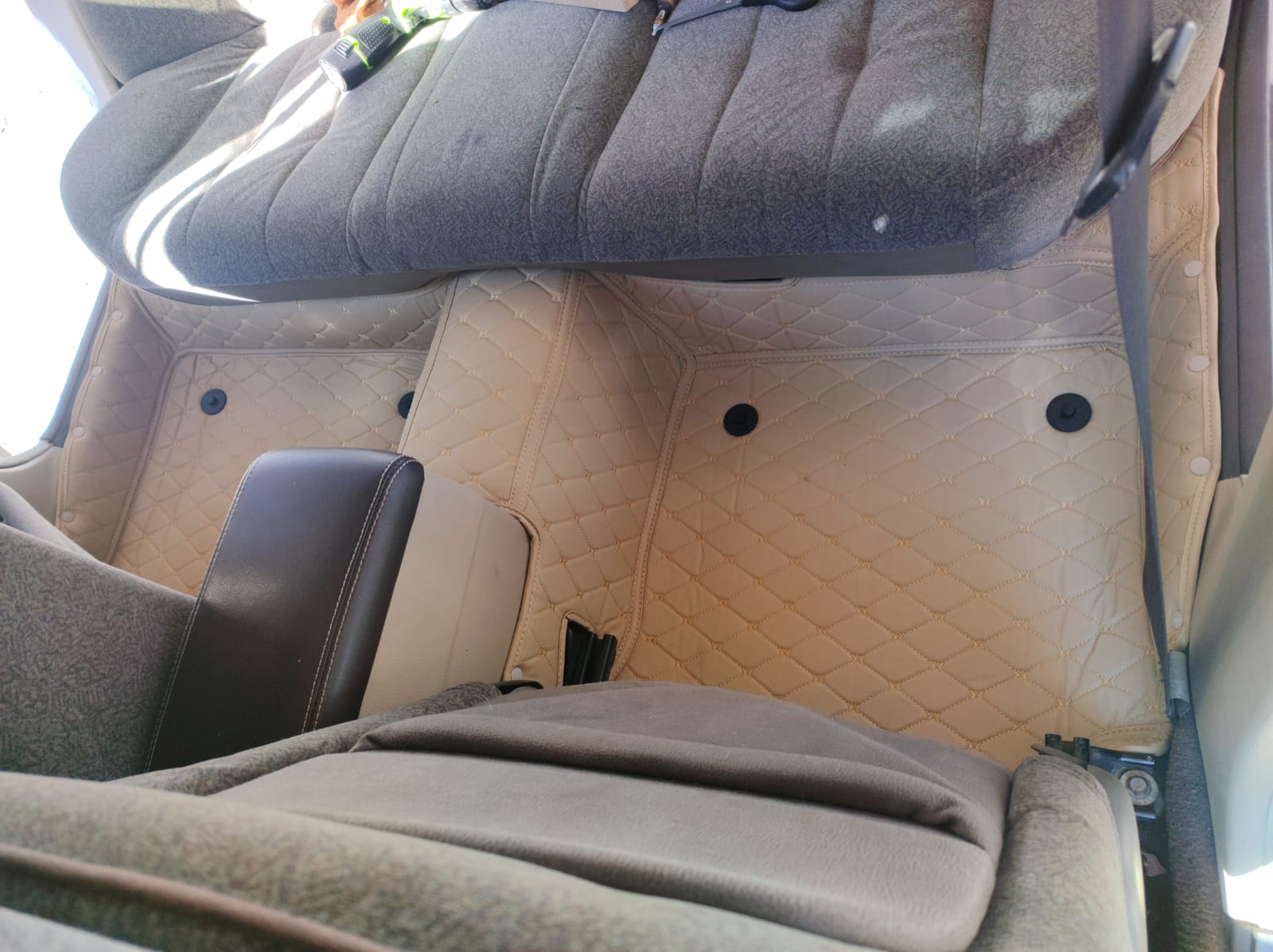 Коврики в салон кожаные 3D Toyota Mark 90 1992-1996