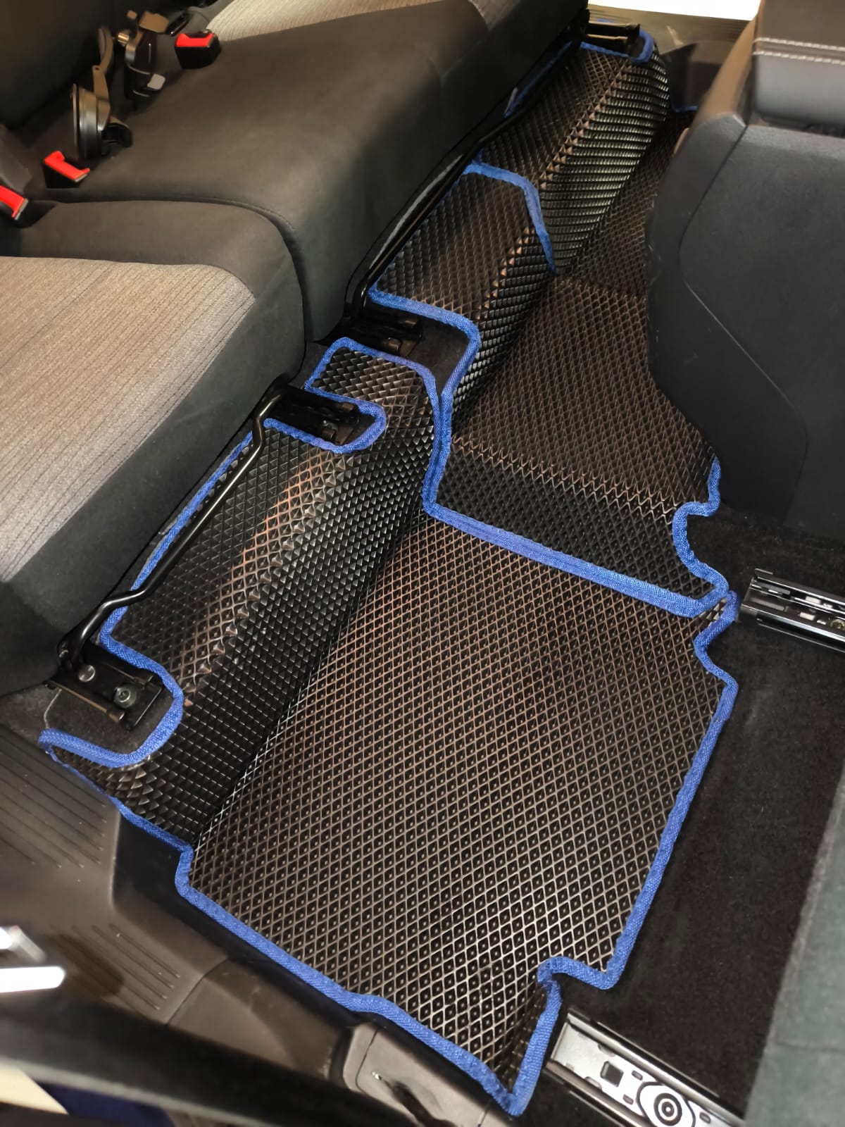 Коврики в салон EVA 3D (только на ворсовый пол) Nissan X-Trail 33 2022- Правый  руль