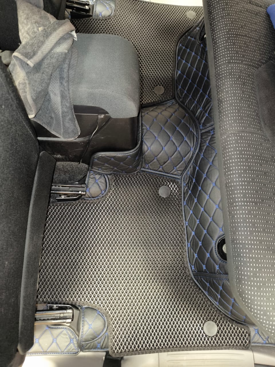 Коврики в салон кожаные 3D Mitsubishi L200 2006-2014
