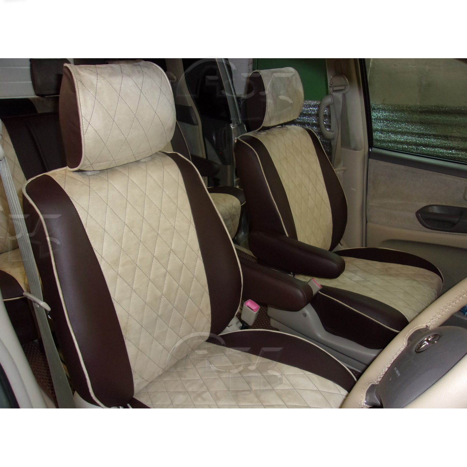 Чехлы из экокожи Toyota Estima IIr [AHR10,XR30,XR40] 05.2003-12.2005 вращ.сид. (Мод.447.1) - 2 ряда Автокомфорт