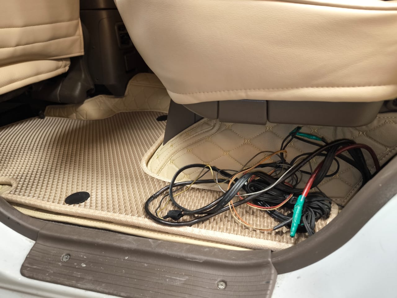 Кожаные коврики в салон 3D Toyota Land Cruiser Prado 95 60/40 правый руль