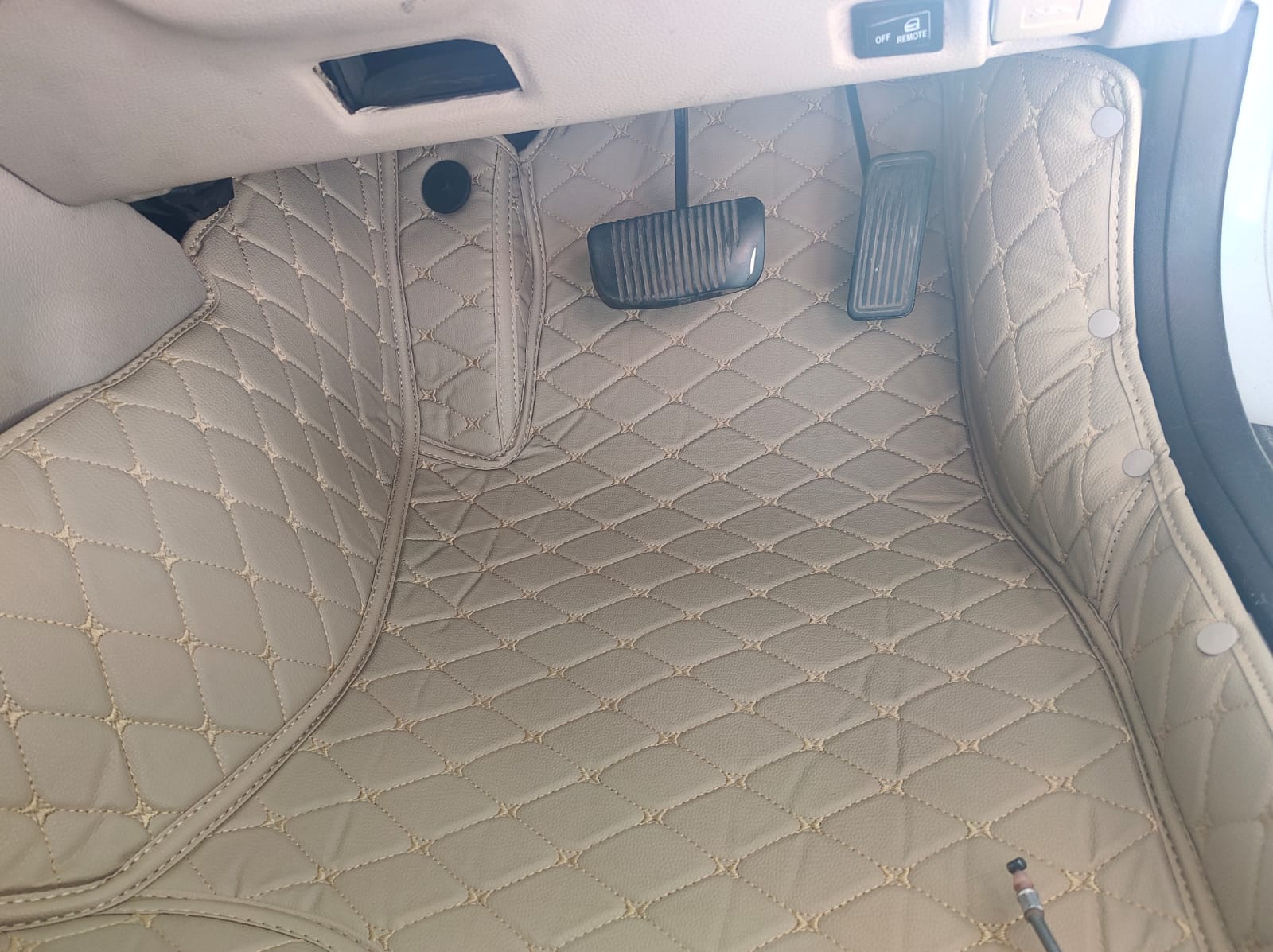 Коврики в салон кожаные 3D Toyota Mark 90 1992-1996