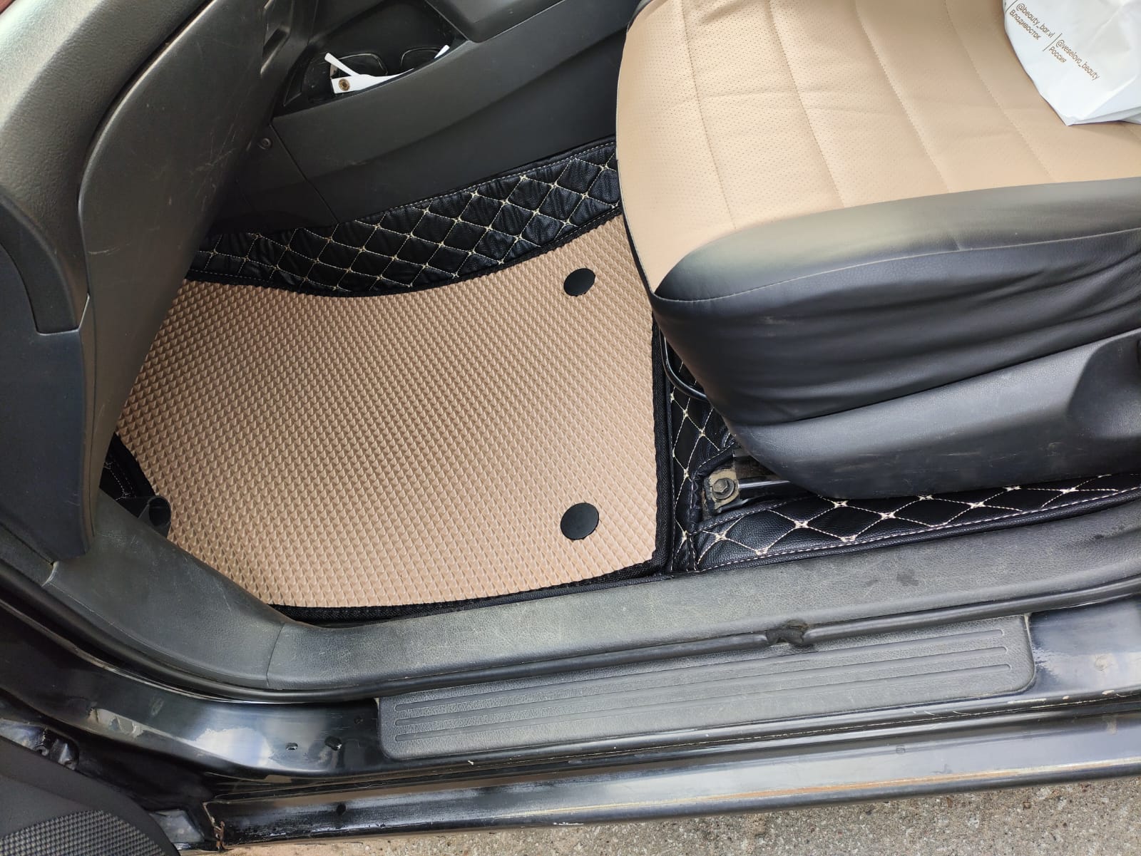 Коврики кожаные в салон 3D Toyota Allion \ Premio 260 2WD 2007 - н.в.