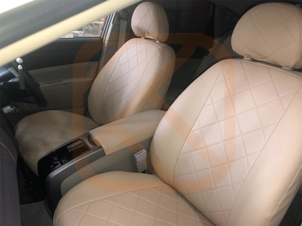 Чехлы Toyota Prius 20 2003-2011 Автостиль