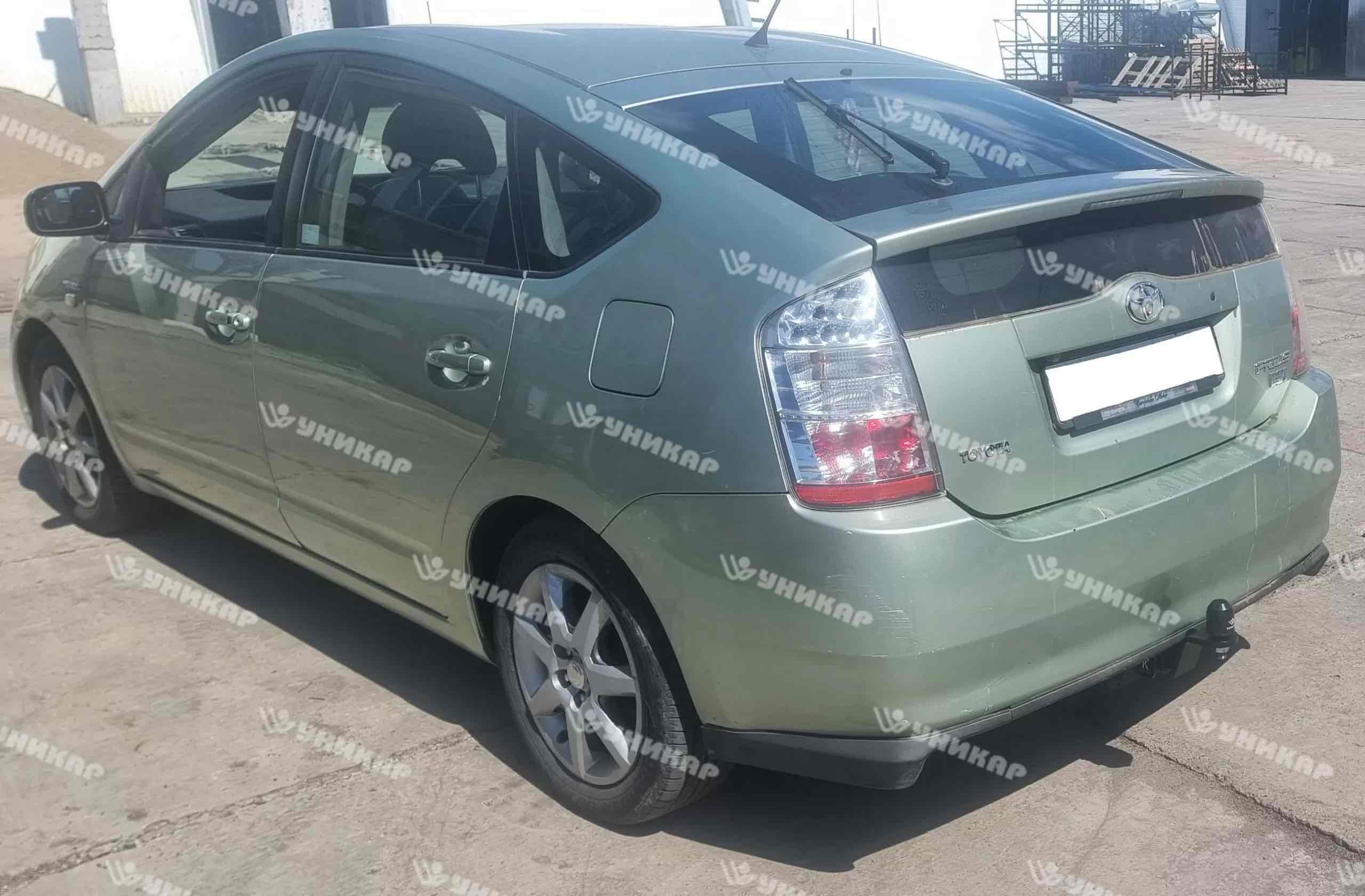 Фаркоп ТСУ Toyota Prius II поколение , год выпуска 2003 - 2011 (тип шара E) Уникар