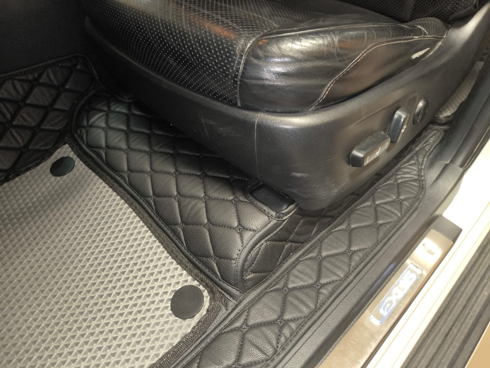 Кожаные коврики 3D в салон Lexus GX460 2010-> / Prado 150 7 местный