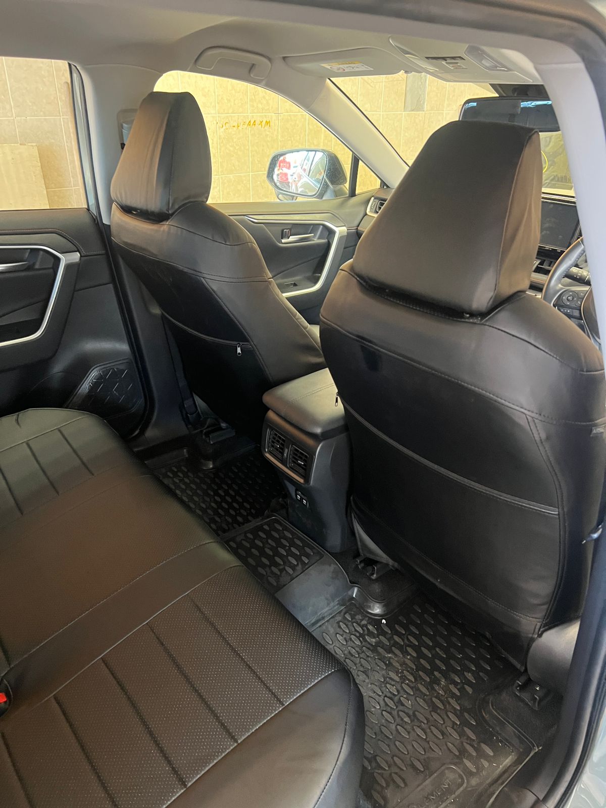 Чехлы Toyota Rav4 с 2019- года 50 кузов Автопилот