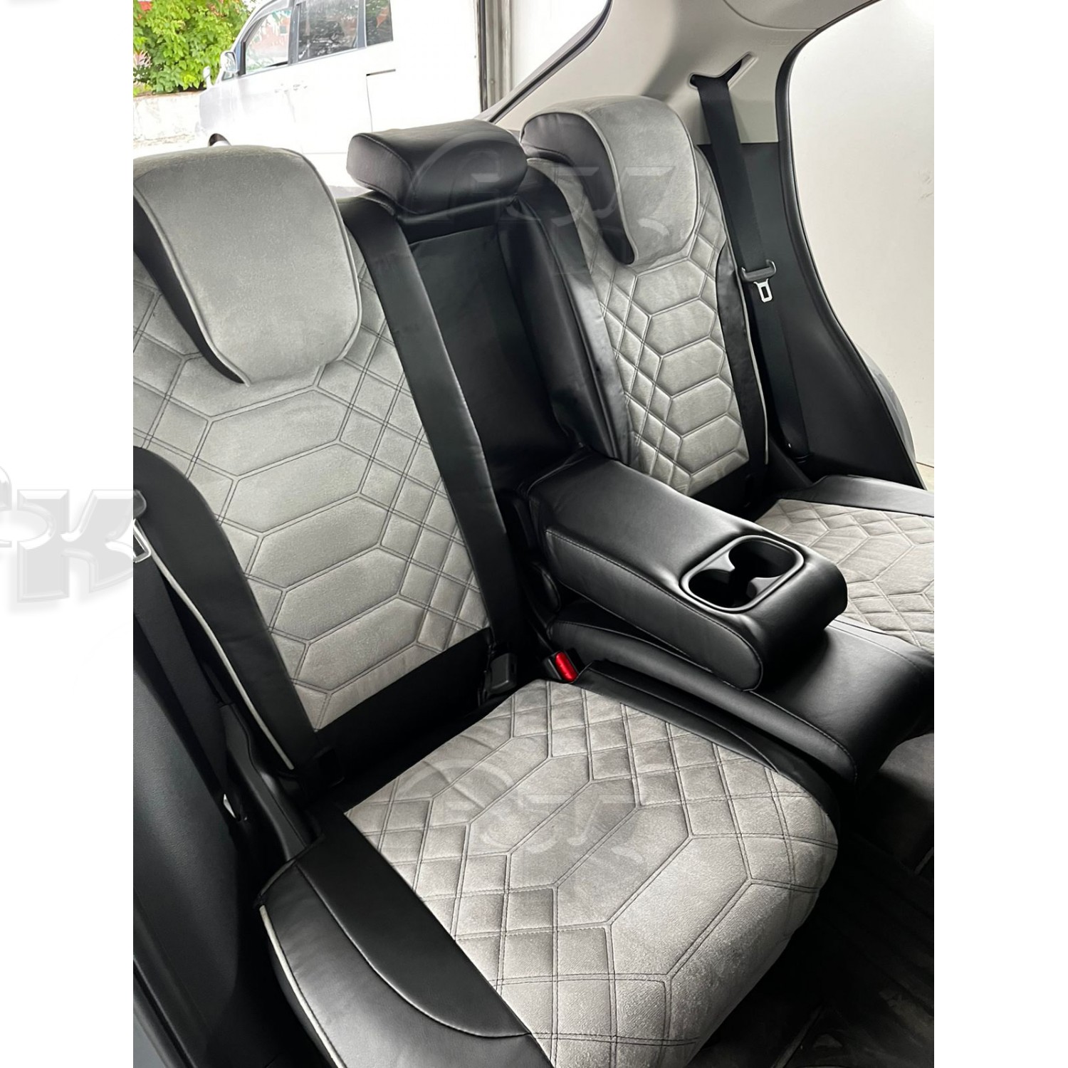 Чехлы Honda Vezel RV 2021- (2 поколение) Автокомфорт