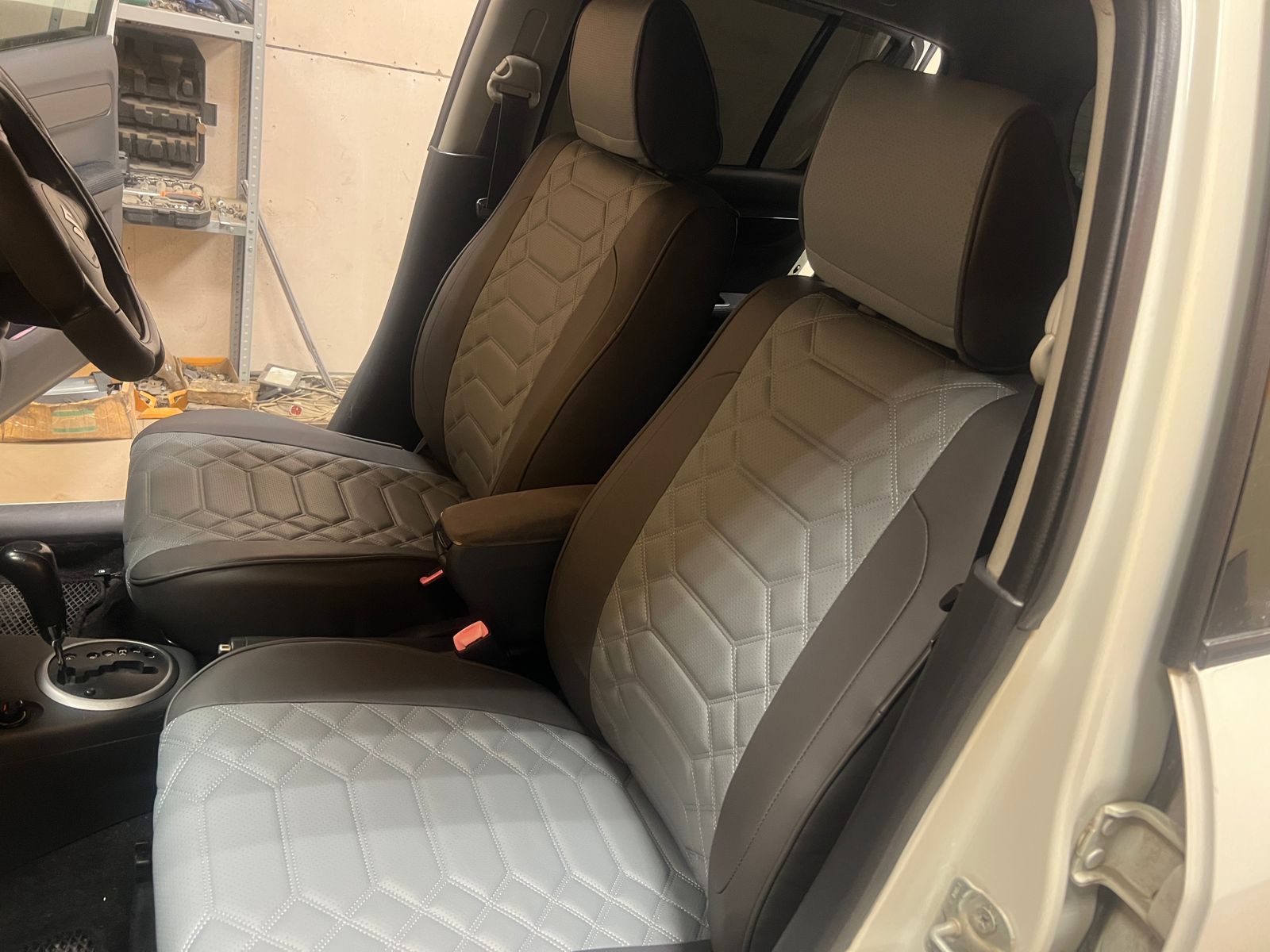 !Чехлы из экокожи Suzuki Swift 2004 - 2010 (Мод.0186.0) Правый руль Автокомфорт