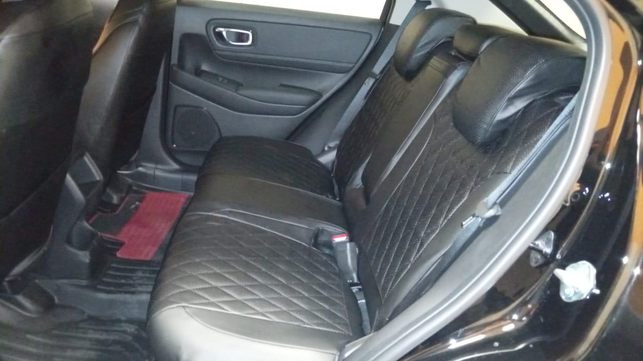 Чехлы Honda Vezel RV 2021- (2 поколение) Автокомфорт