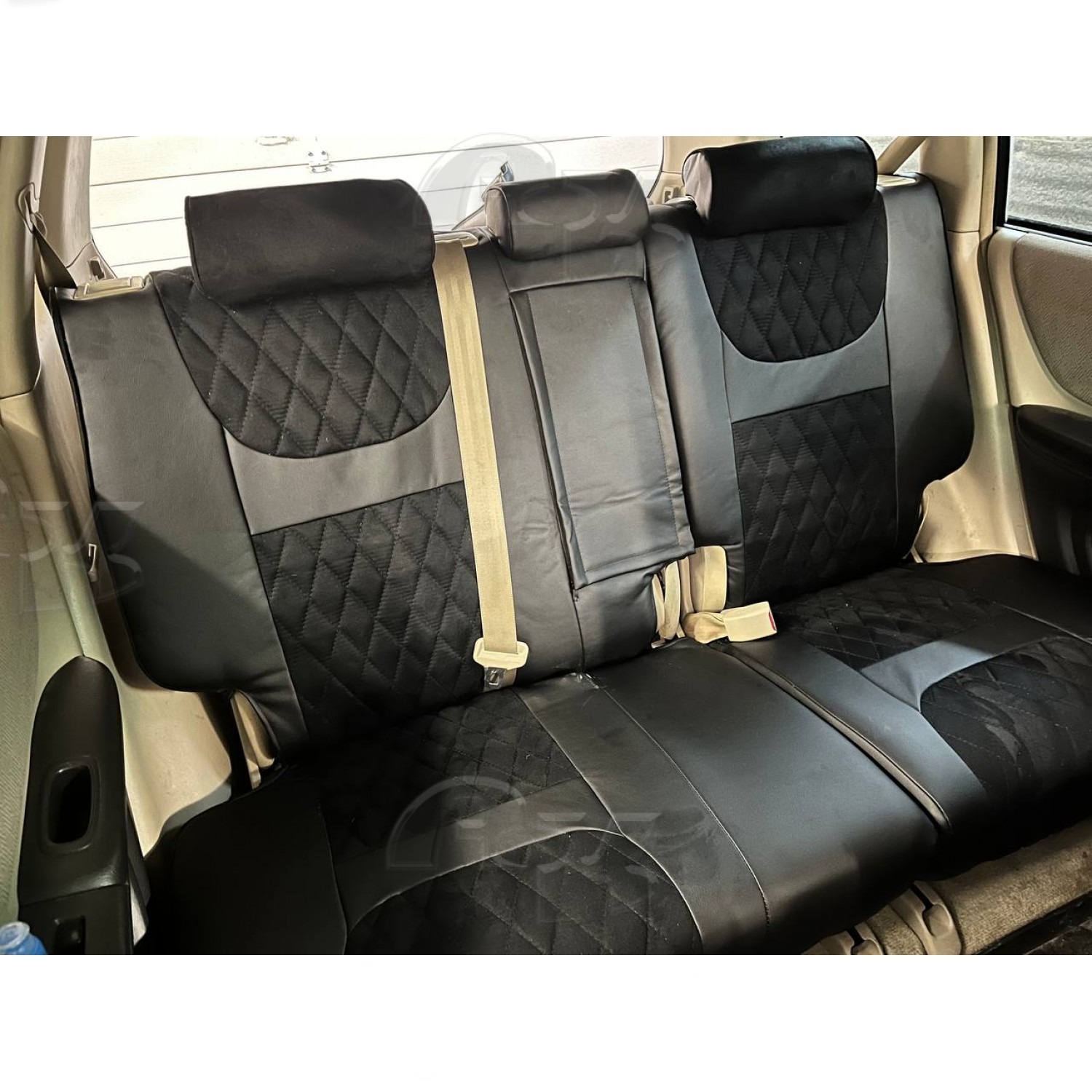 Чехлы из экокожи Toyota Highlander (Kluger) I [XU20] 11.2000-07.2003 (Мод.230.0) Автокомфорт
