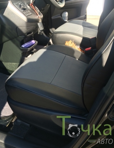 Чехлы из экокожи Toyota Wish II+r [XE20] 04.2009- (Мод.308.1) - 3 ряда Автокомфорт
