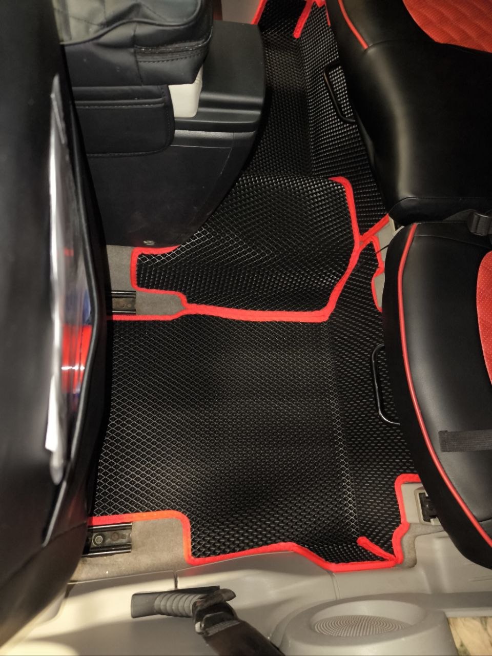 Коврики в салон EVA 3D Nissan Qashqai+2 2008-2014