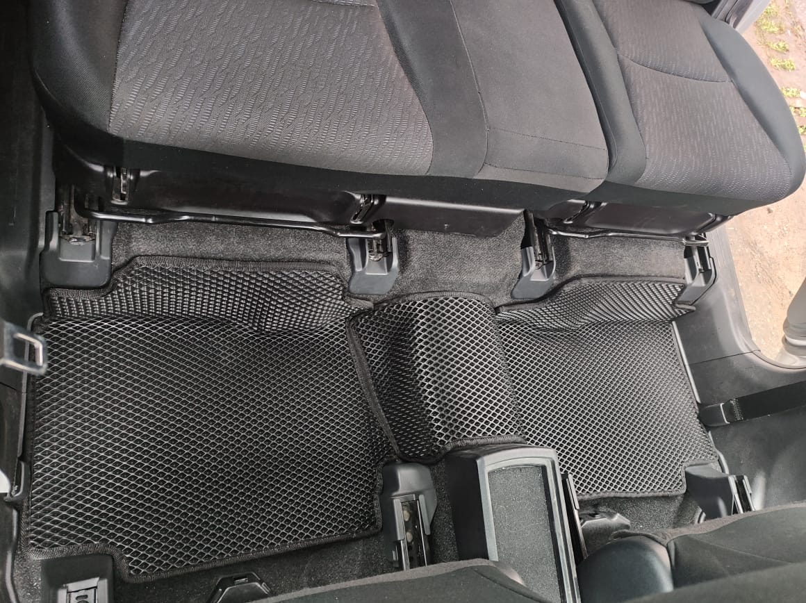 Коврики в салон 3D EVA Toyota Wish 4WD 25 2009 - 2012 (БЕЗ ПОДСТАКАННИКА)