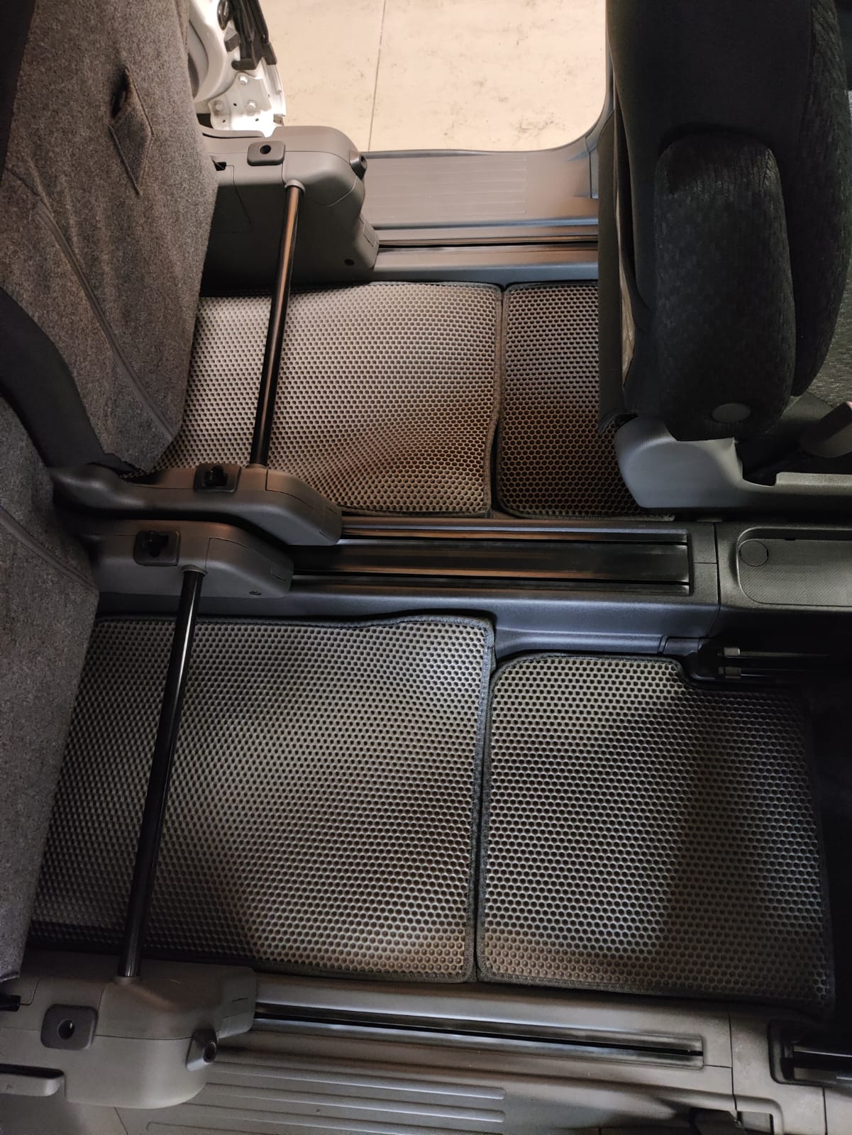 Коврики в салон 3D (только передние) EVA TOYOTA Sienta 2003-2015 4WD