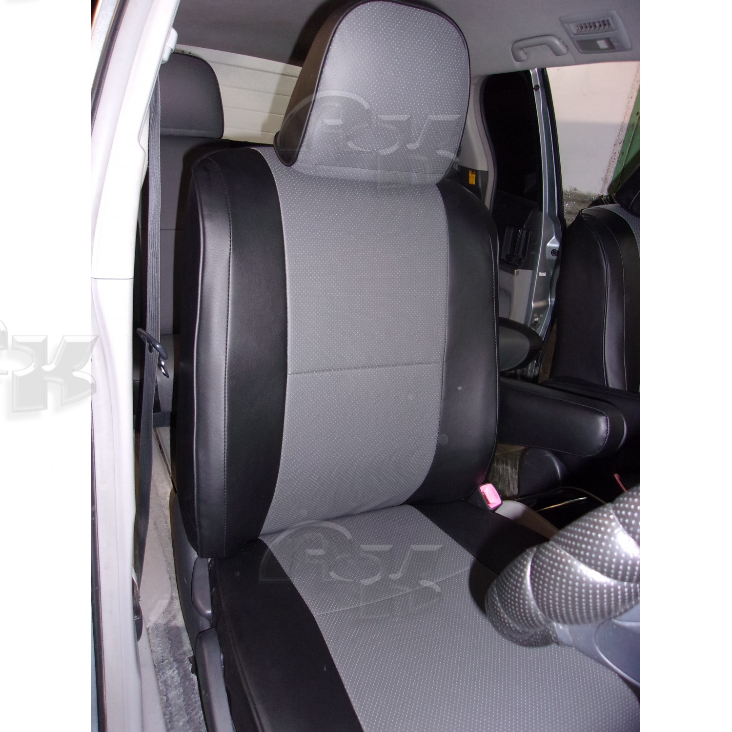 Чехлы из экокожи Toyota Estima III+r+r2 [AHR20,XR50] 01.2006-10.2019 40/60 (Мод.446.0) - 3 ряда Автокомфорт
